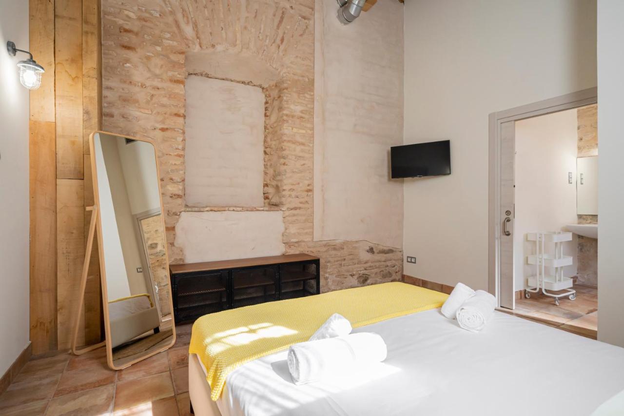 Dobo Azacanes Hostal Toledo Exteriér fotografie